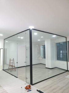 مزایای استفاده از شیشه سکوریت چیست