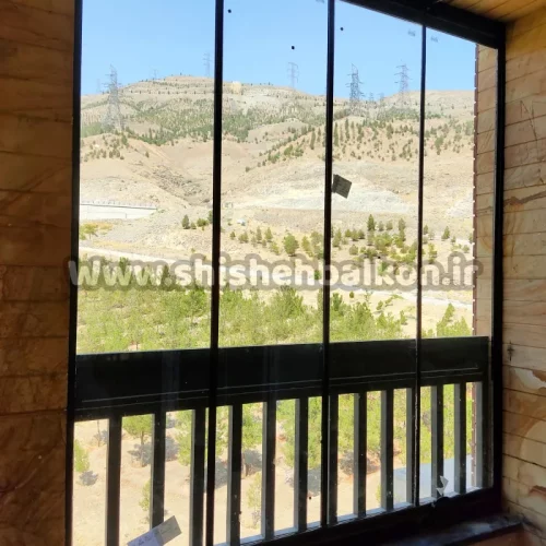 نکات نگهداری از شیشه بالکن