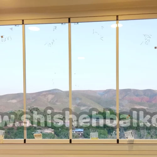 شیشه بالکن تاشو